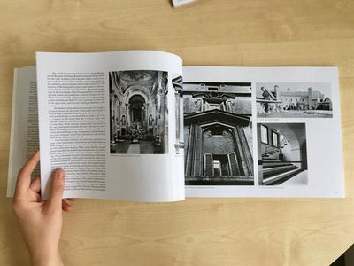 Book Review: Complexity and Contradiction in Architecture